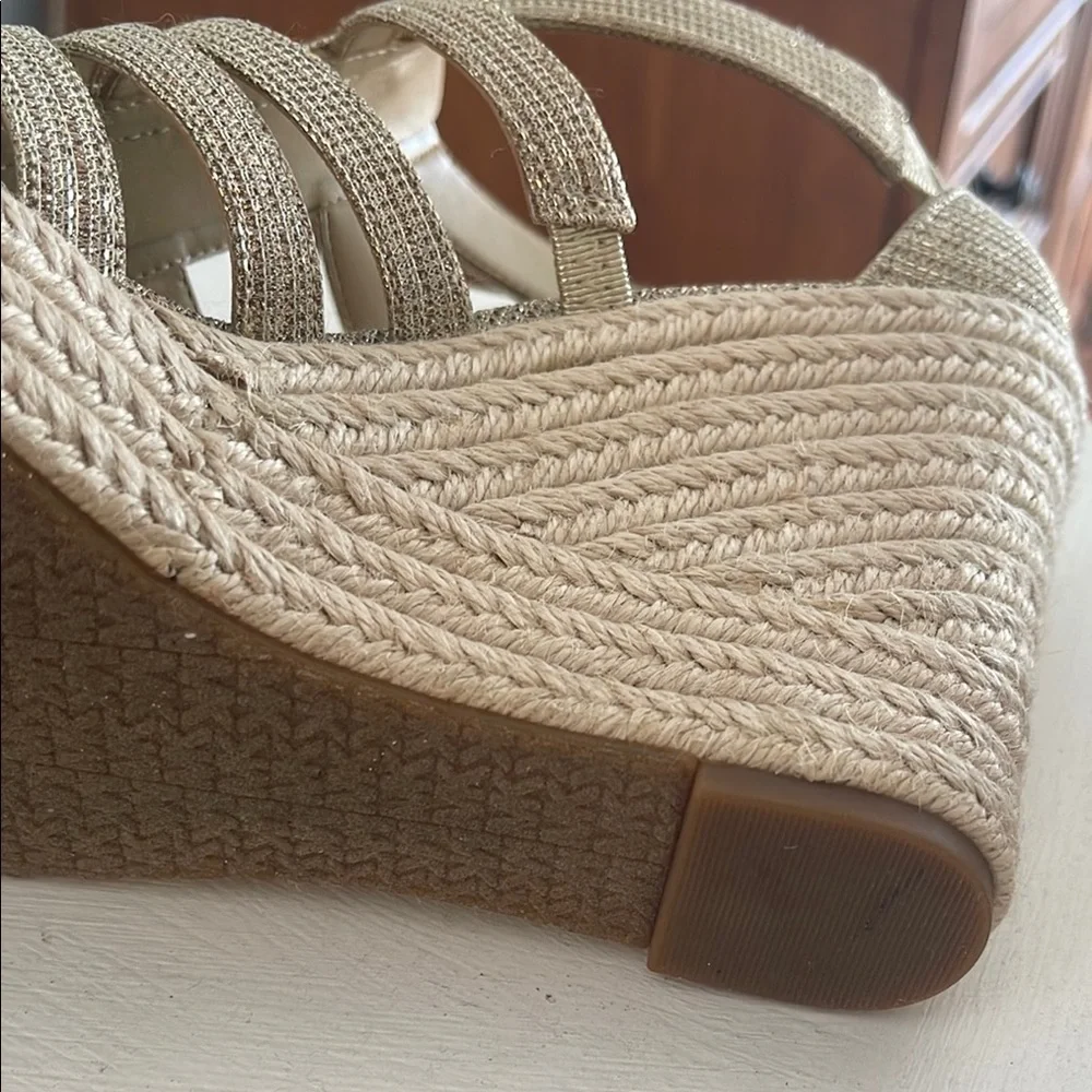 Michael Kors Gold Gladiator Sandals with Zipper - Picture 15 of 15